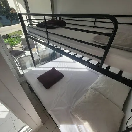 Au Couchant, Pour 4 Adultes Et 1 Enfant N69 * La Grande Motte